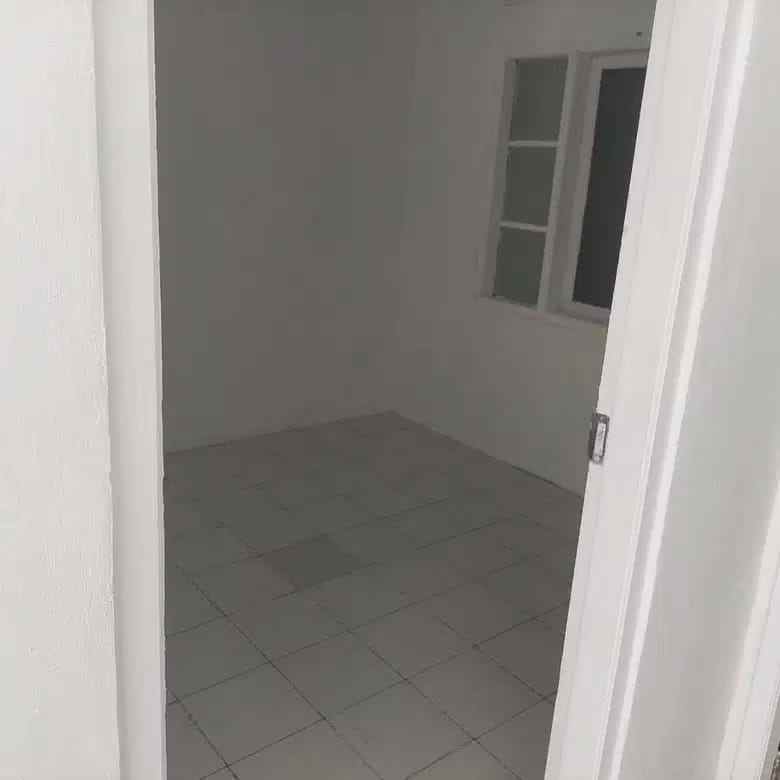 dijual rumah bintang metropol