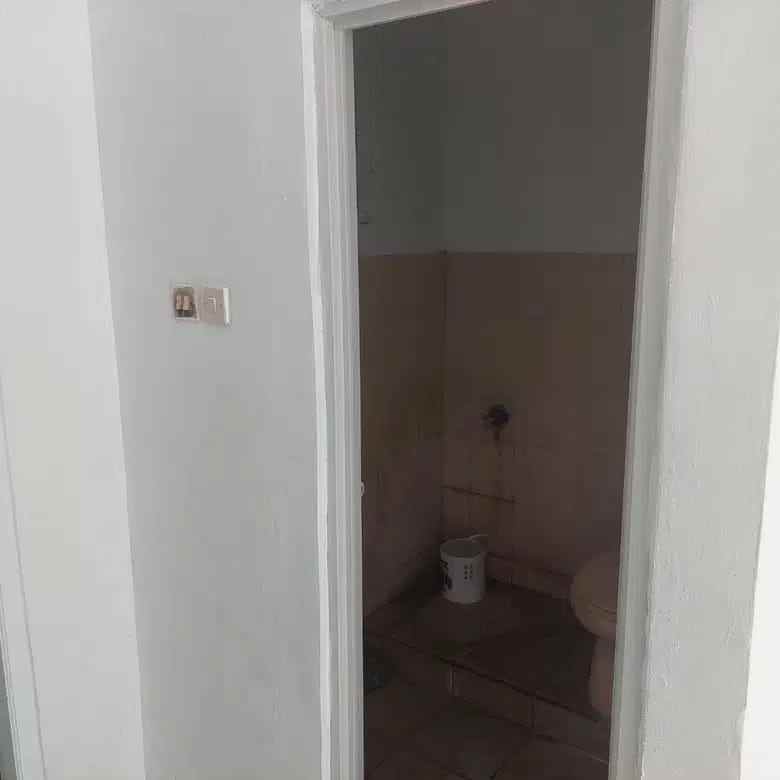 dijual rumah bintang metropol