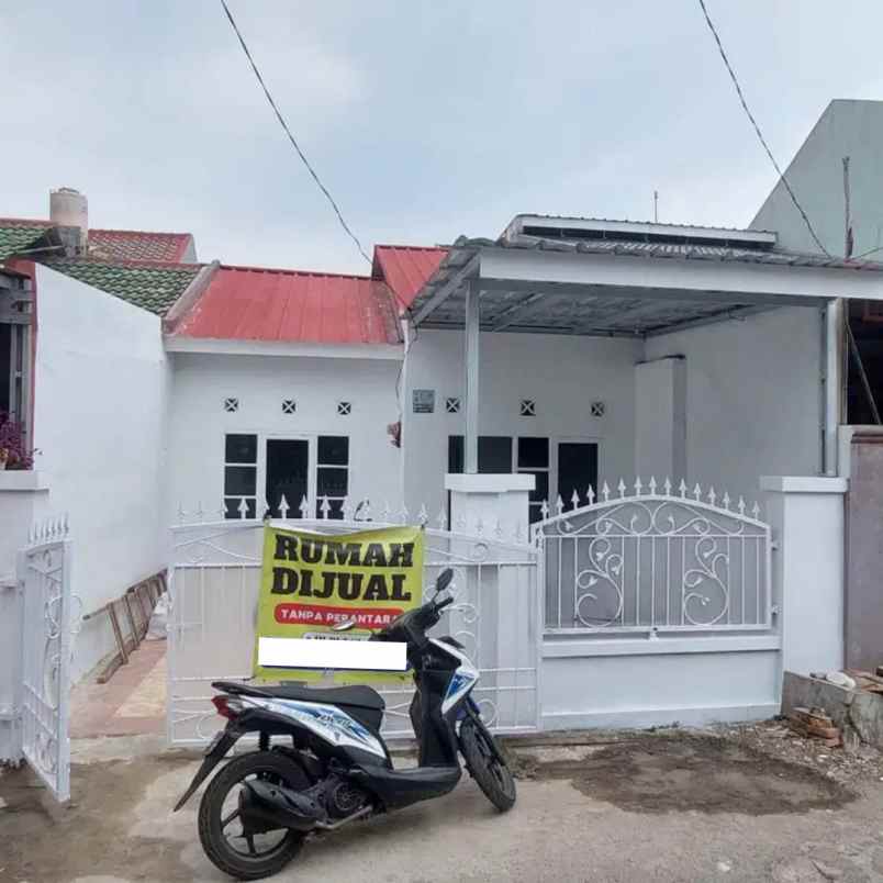 dijual rumah bintang metropol
