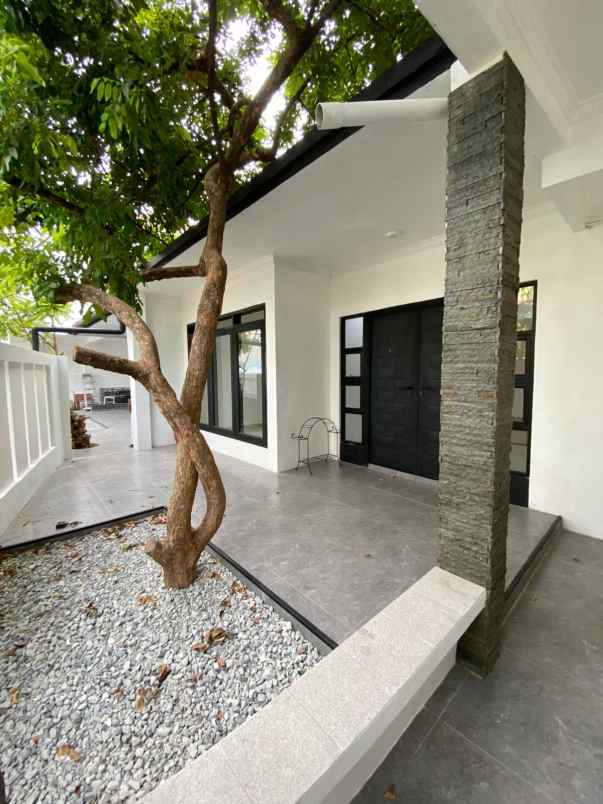 dijual rumah ciledug