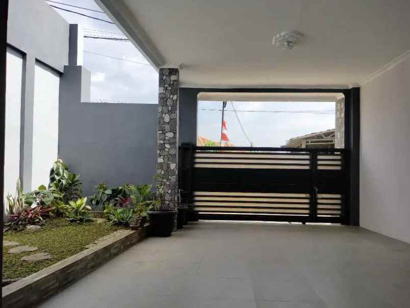 dijual rumah cipageran cimahi