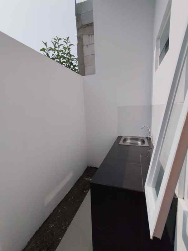 dijual rumah cipulus