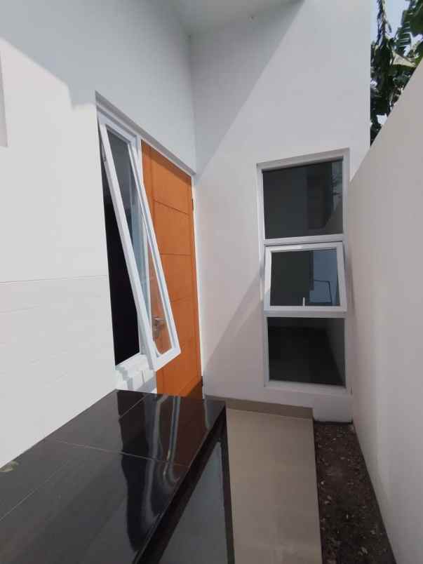 dijual rumah cipulus