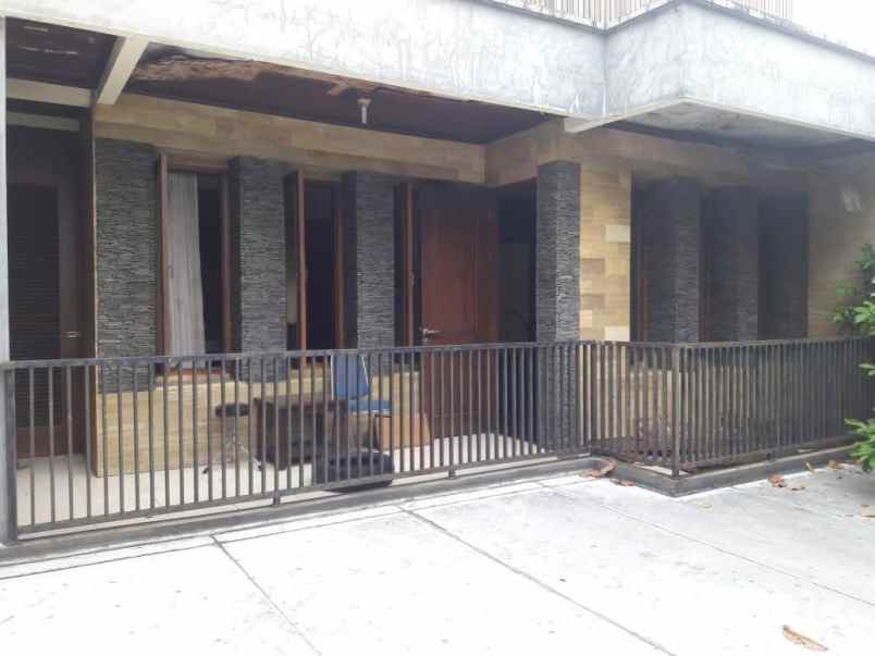 dijual rumah cirendeu ciputat timur tangsel