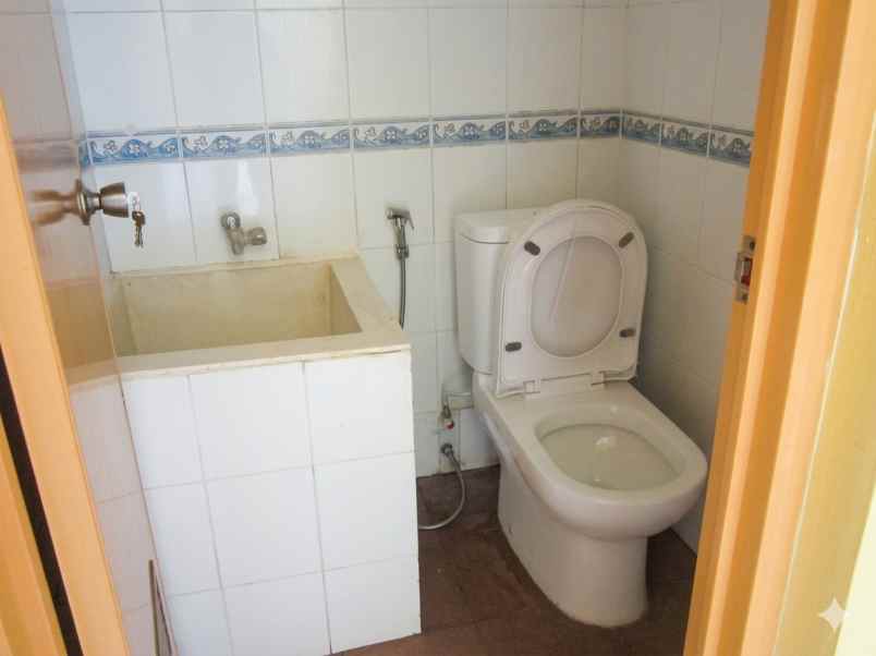 dijual rumah citraland bukit palma