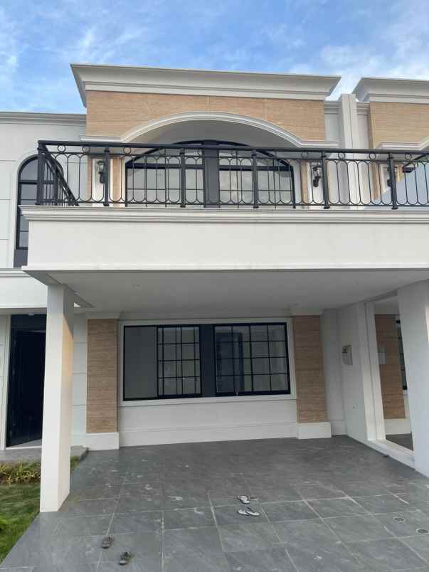 dijual rumah cluster bukit nirmala pik2