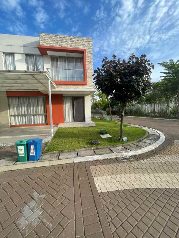 dijual rumah cluster hawai pik2