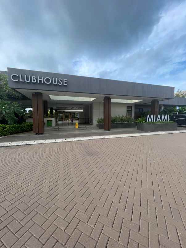 dijual rumah cluster miami pik2