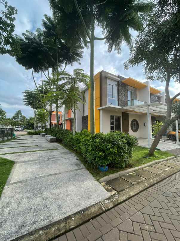 dijual rumah cluster miami pik2