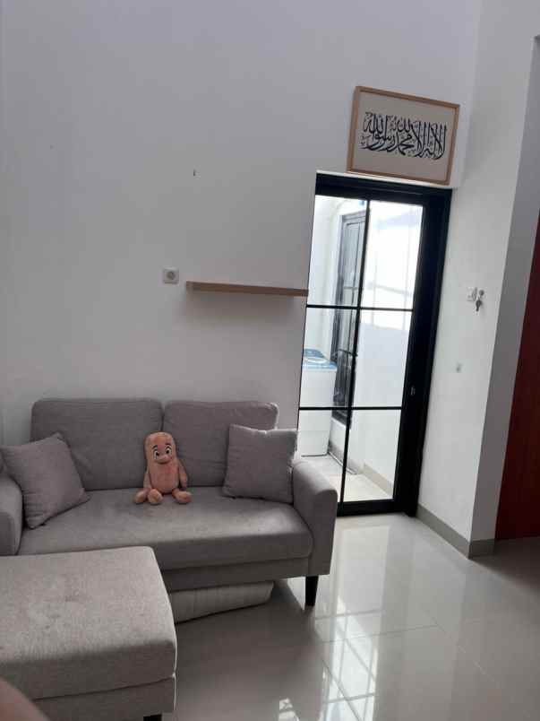 dijual rumah cluster pintu tol cimanggis