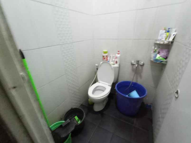 dijual rumah d paradiso residence