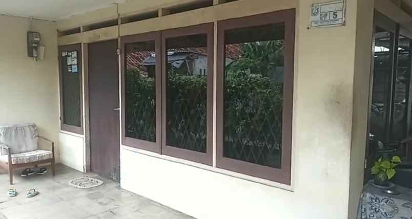 dijual rumah dekat terminal mrt lebak bulus