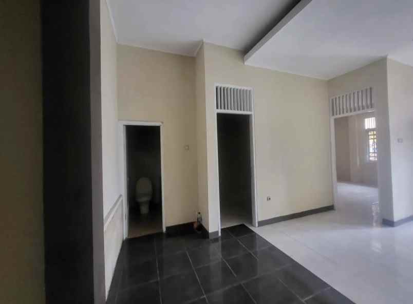 dijual rumah di permata harapan baru bekasi