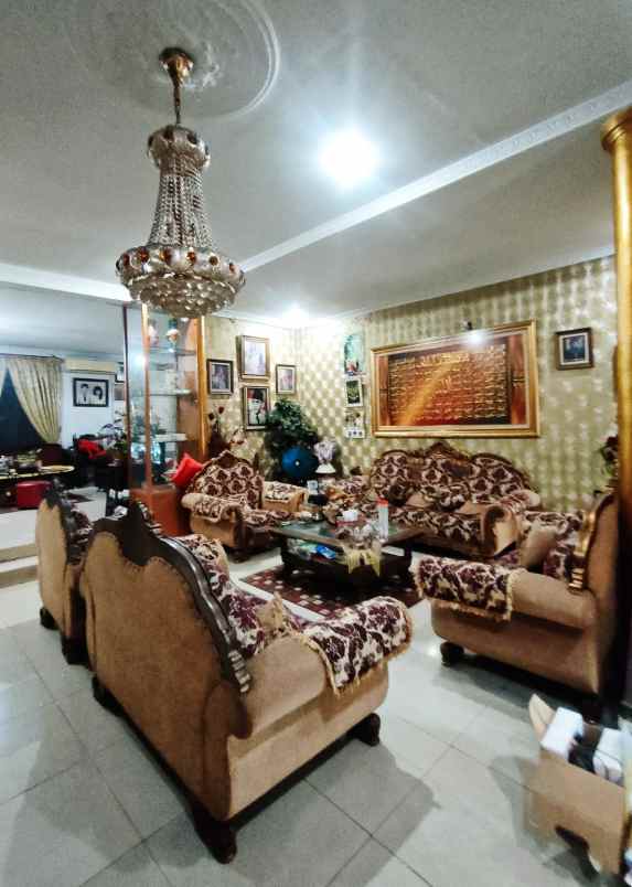 dijual rumah duren sawit jakarta timur