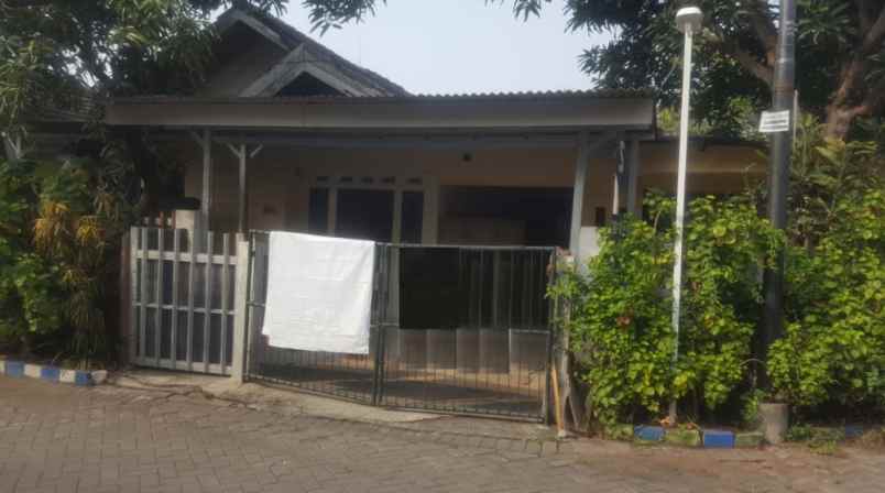 dijual rumah griya permata hijau