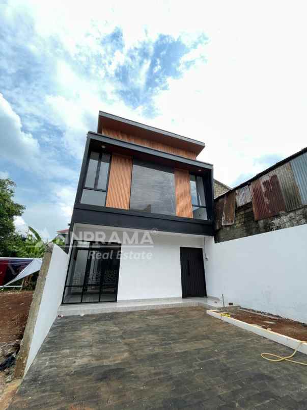 dijual rumah jagakarsa raya