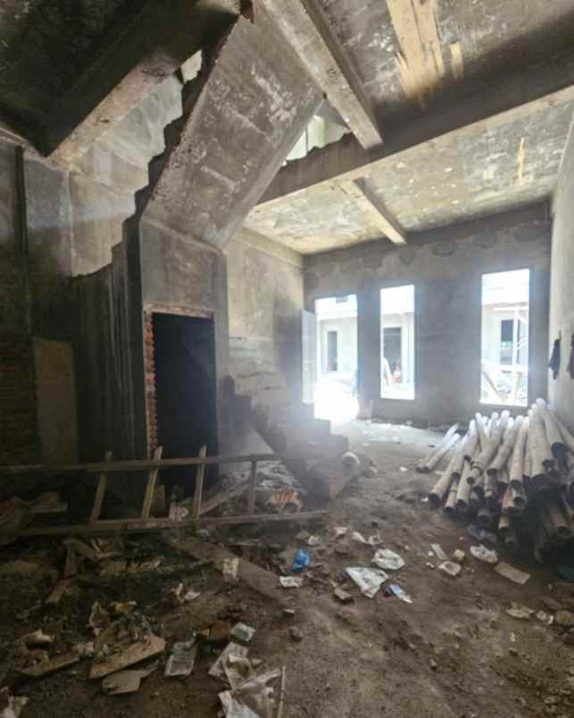 dijual rumah jalan bono mustafa bilal