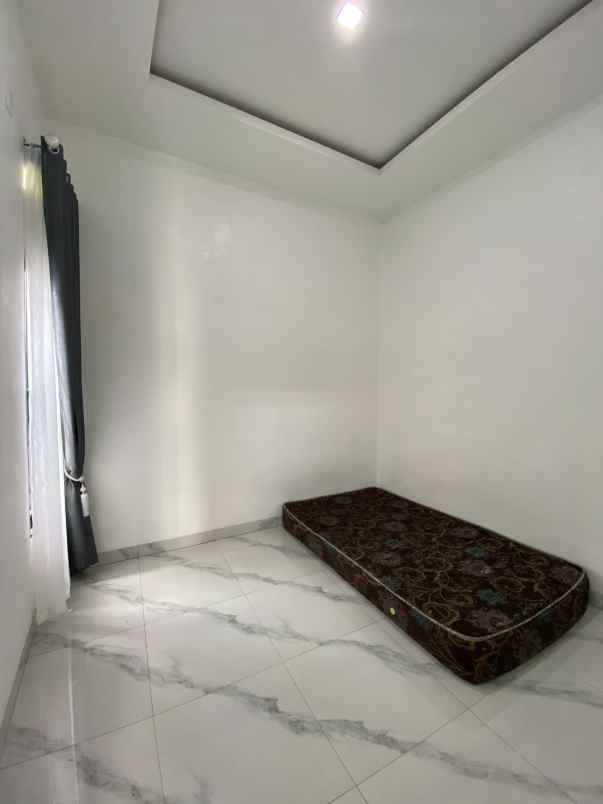 dijual rumah jalan kapau sari pekanbaru