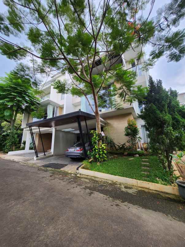 dijual rumah jalan kemang raya jakarta