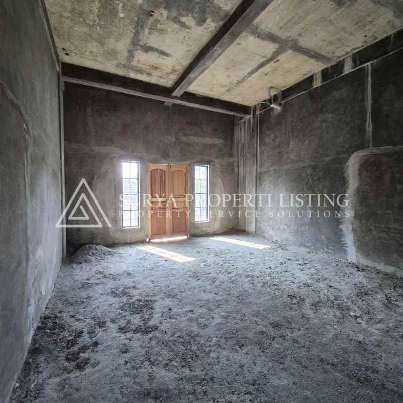 dijual rumah jalan keruntung komplek