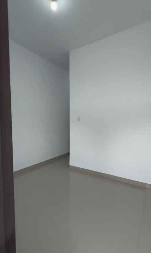 dijual rumah jalan lumumba pahlawan