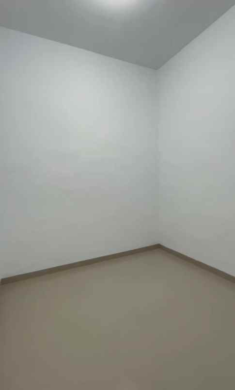dijual rumah jalan lumumba pahlawan