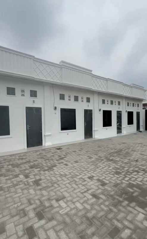 dijual rumah jalan lumumba pahlawan