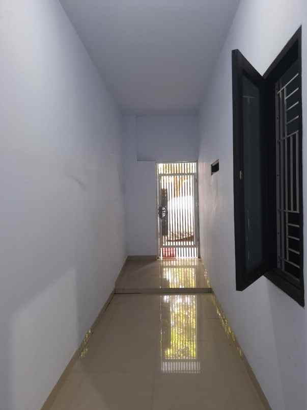 dijual rumah jalan mandor hasan