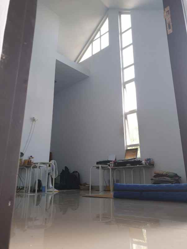 dijual rumah jalan mandor hasan