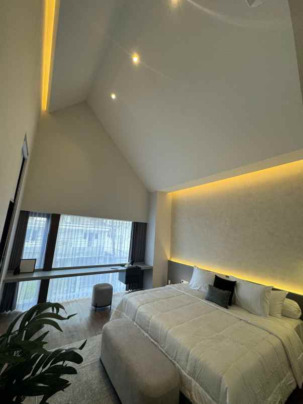 dijual rumah jalan mojoklanggru