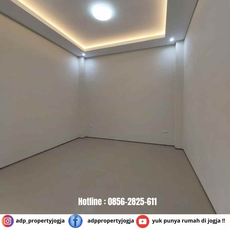 dijual rumah jalan parangtritis km 5