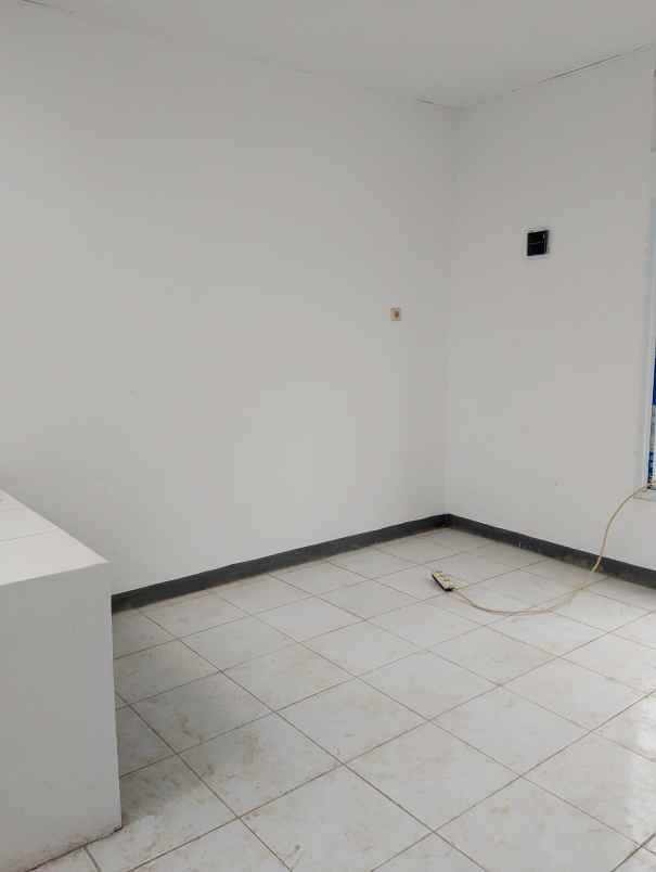 dijual rumah jalan proklamasi desa