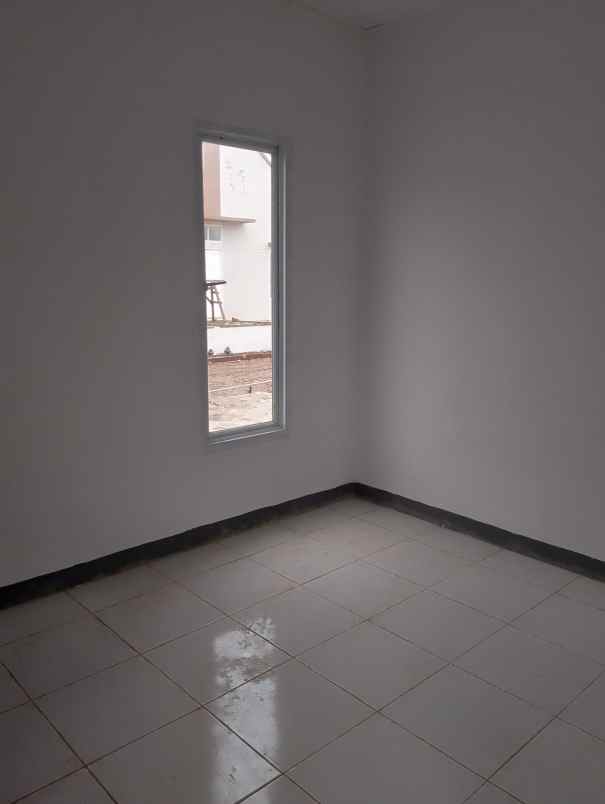 dijual rumah jalan proklamasi desa