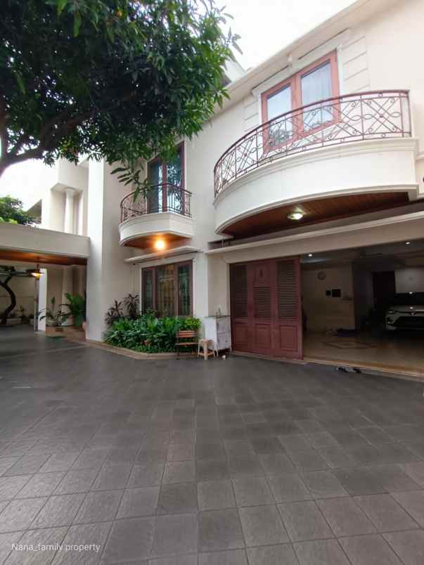 dijual rumah jalan raya cipete jakarta