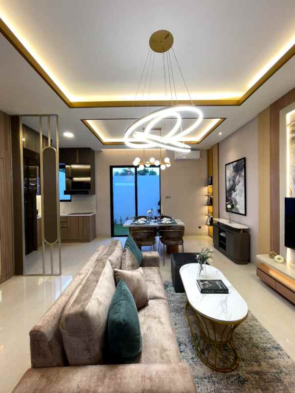 dijual rumah jalan rorotan