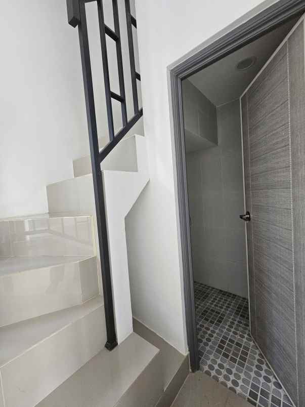 dijual rumah jalan sasak kalimulya