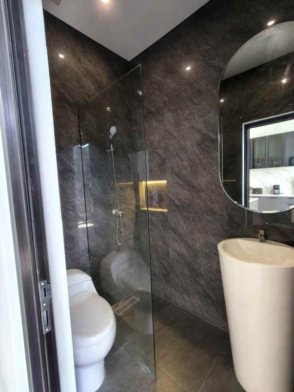 dijual rumah jalan tukad badung