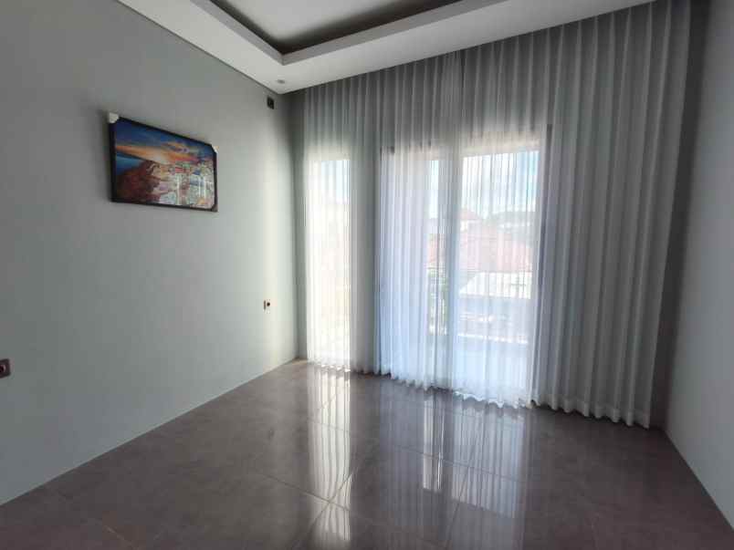 dijual rumah jalan tukad badung