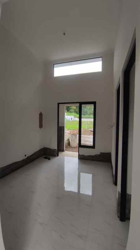 dijual rumah jambon pakiskembar pakis