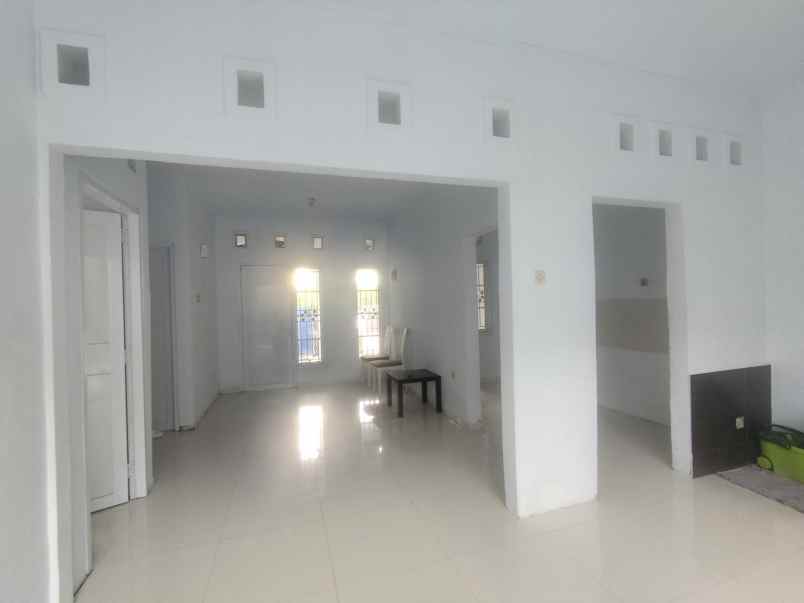 dijual rumah jatikramat indah