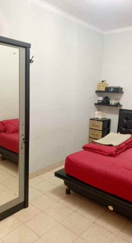 dijual rumah jl cisitu indah