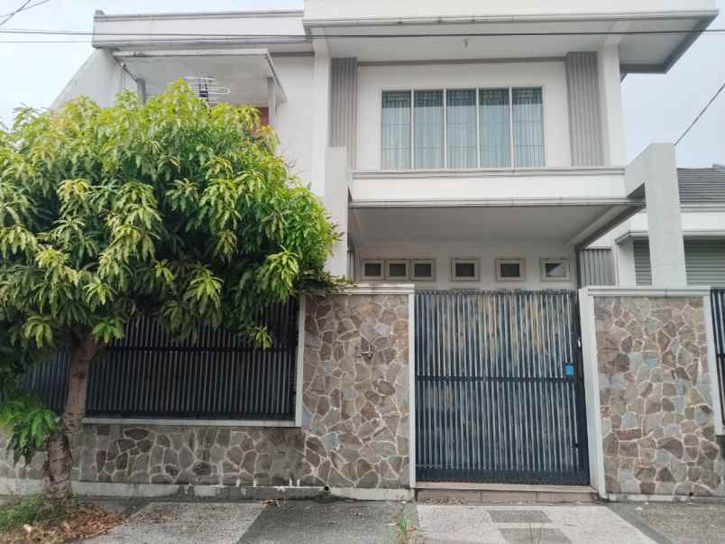 dijual rumah jl nakula