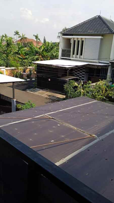 dijual rumah jl pondok kelapa raya