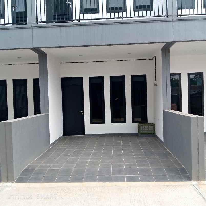 dijual rumah jl raya erpark cisauk kec