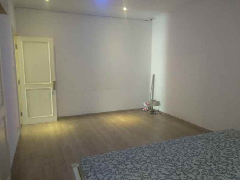 dijual rumah jl sumagung 3 kelapa