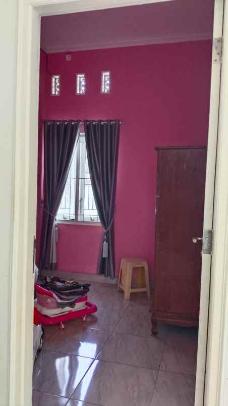 dijual rumah jl swadaya murni rt rw 22