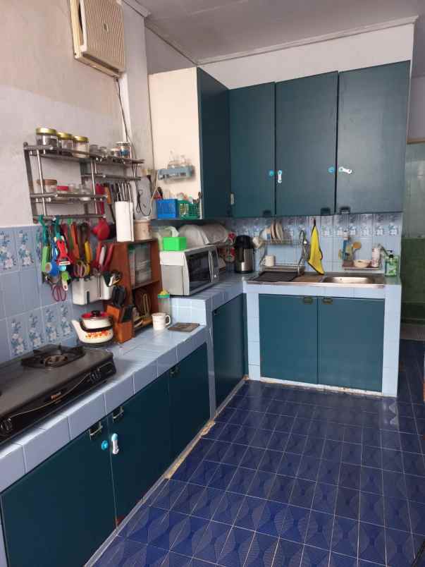 dijual rumah kalibaru