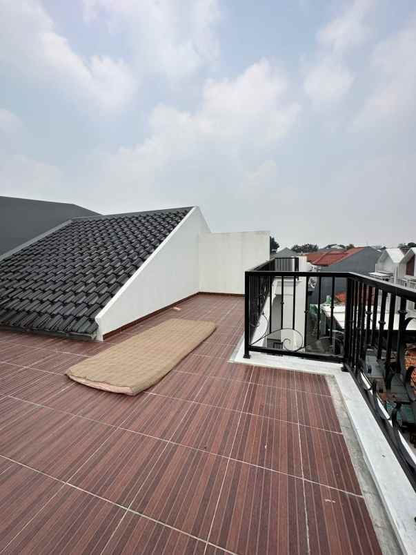 dijual rumah kalisari pasar rebo