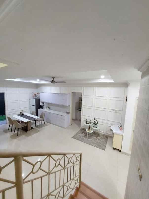 dijual rumah kelapa gading permai