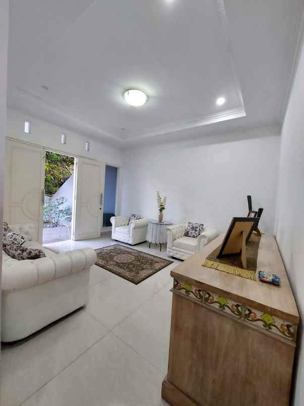 dijual rumah kelapa gading permai